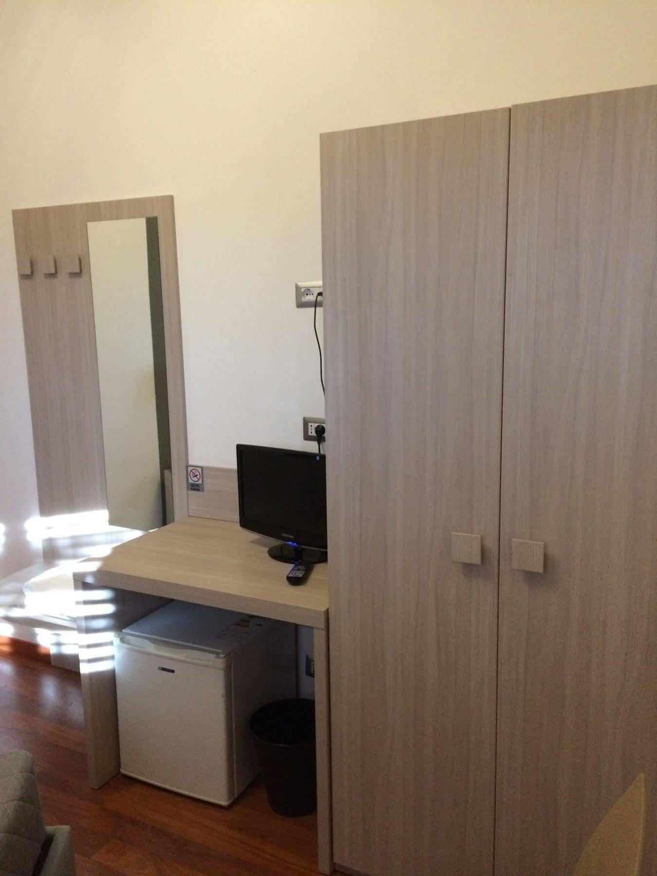Twelve Hotel Moncalieri Quarto foto